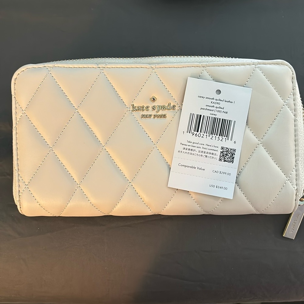 Kate Spade quilted leather wallet